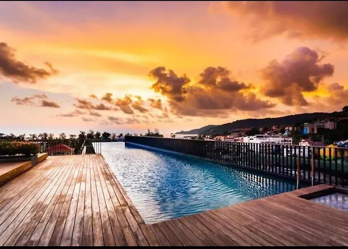 The Deck Patong